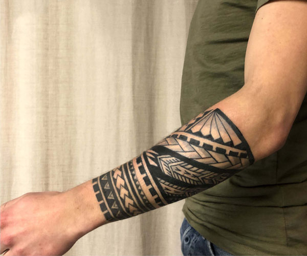 99+ Hình xăm Maori ở cánh tay, chân, ngực, lưng ý nghĩa nhất