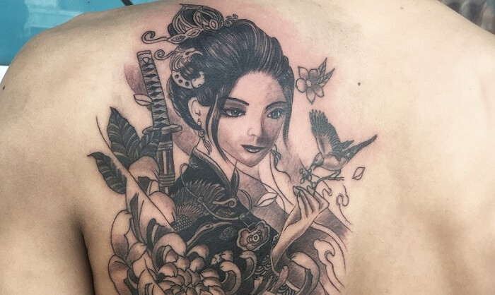 Tattoo cô gái Trung Hoa cô gái cầm kiếm14