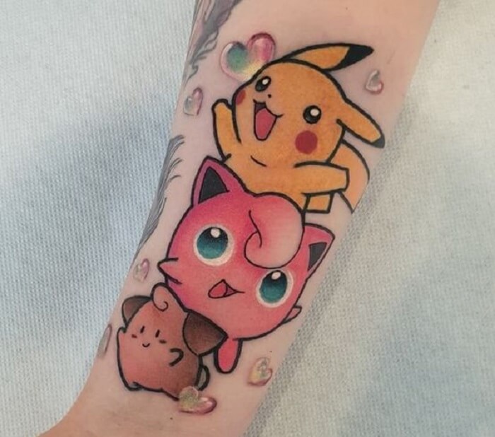 Tattoo Pikachu và Mew25