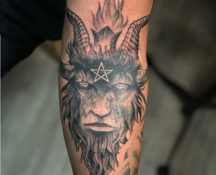 Tattoo mặt quỷ Satan 32