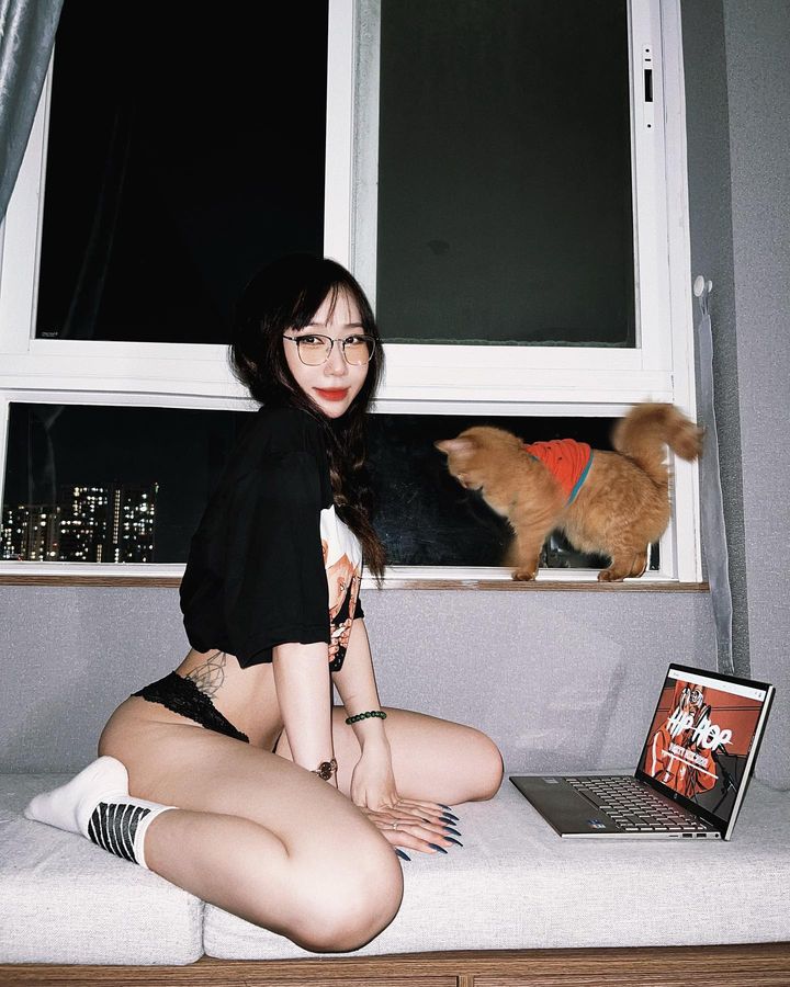 Hotgirl Việt mặc đồ sexy